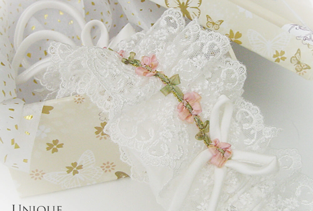 French rosebud wedding garter